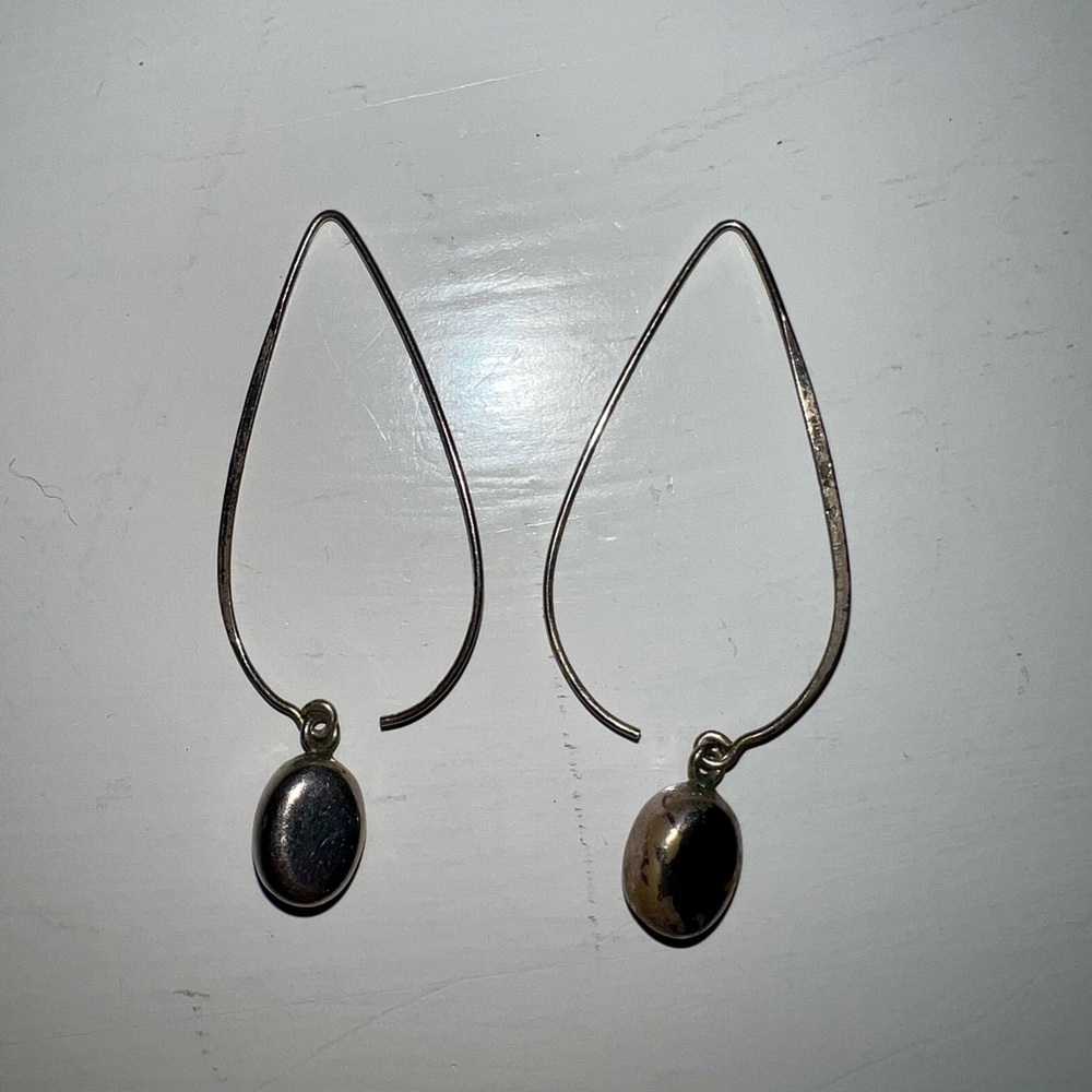 Elegant Silver Teardrop Earrings